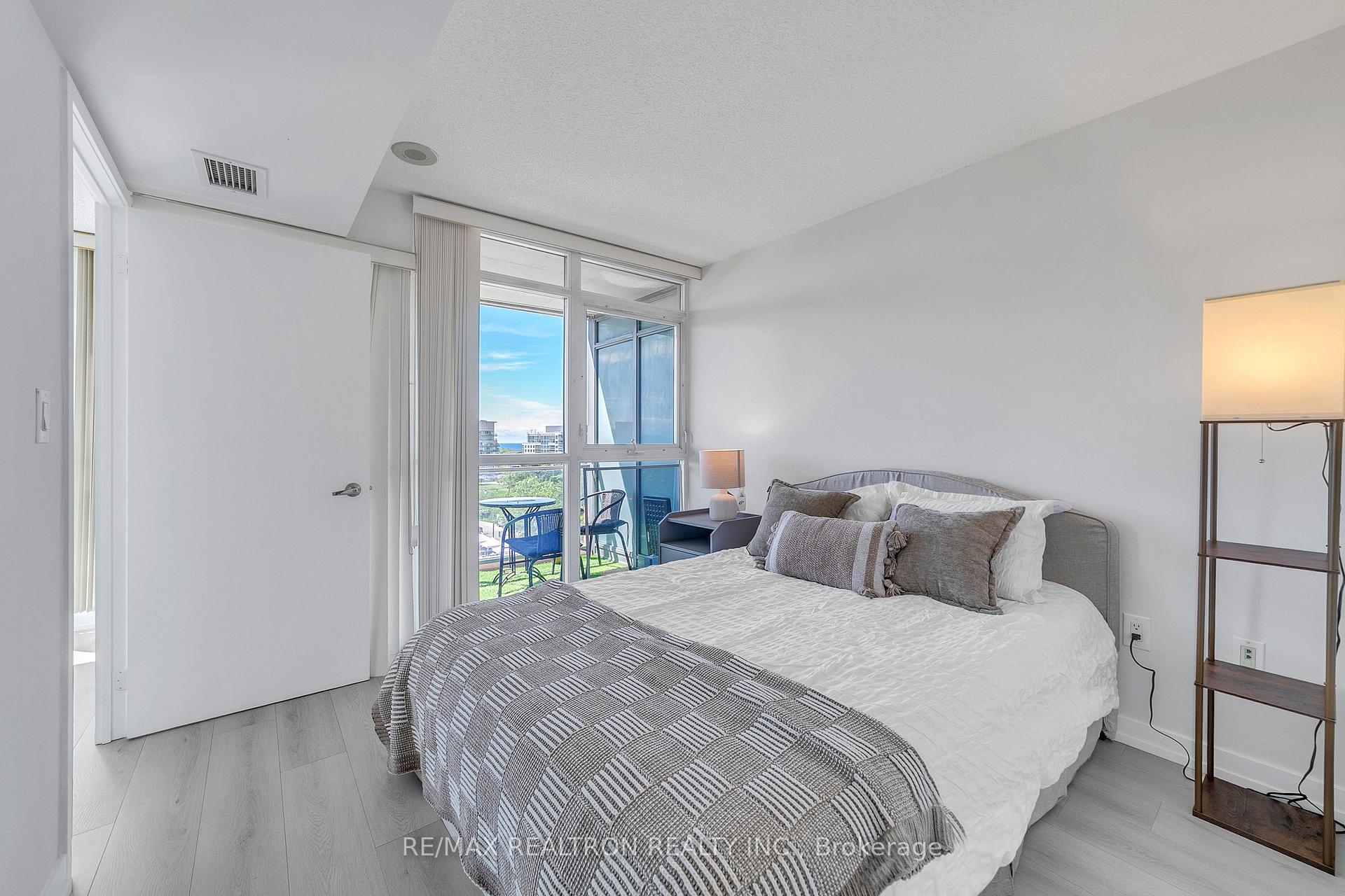 Photo 26 of Unit 711, 10 Capreol Court, Toronto, Waterfront Communities — HOMEH