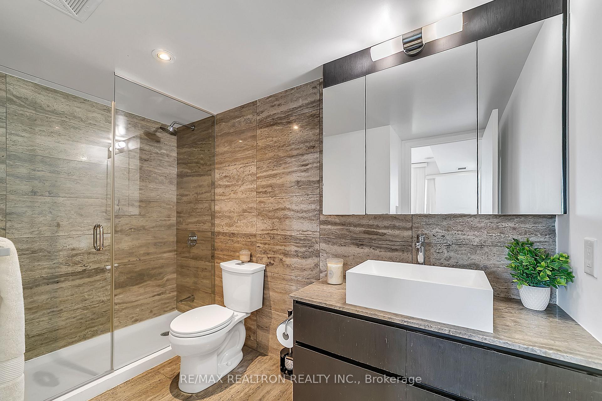 Photo 27 of Unit 711, 10 Capreol Court, Toronto, Waterfront Communities — HOMEH