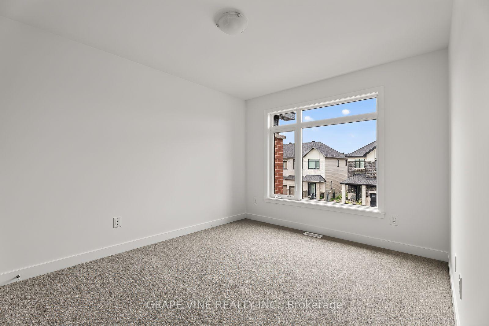 Photo 22 of 239 Monticello Avenue, Ottawa, Kanata - Emerald Meadows/Trailwest — HOMEH