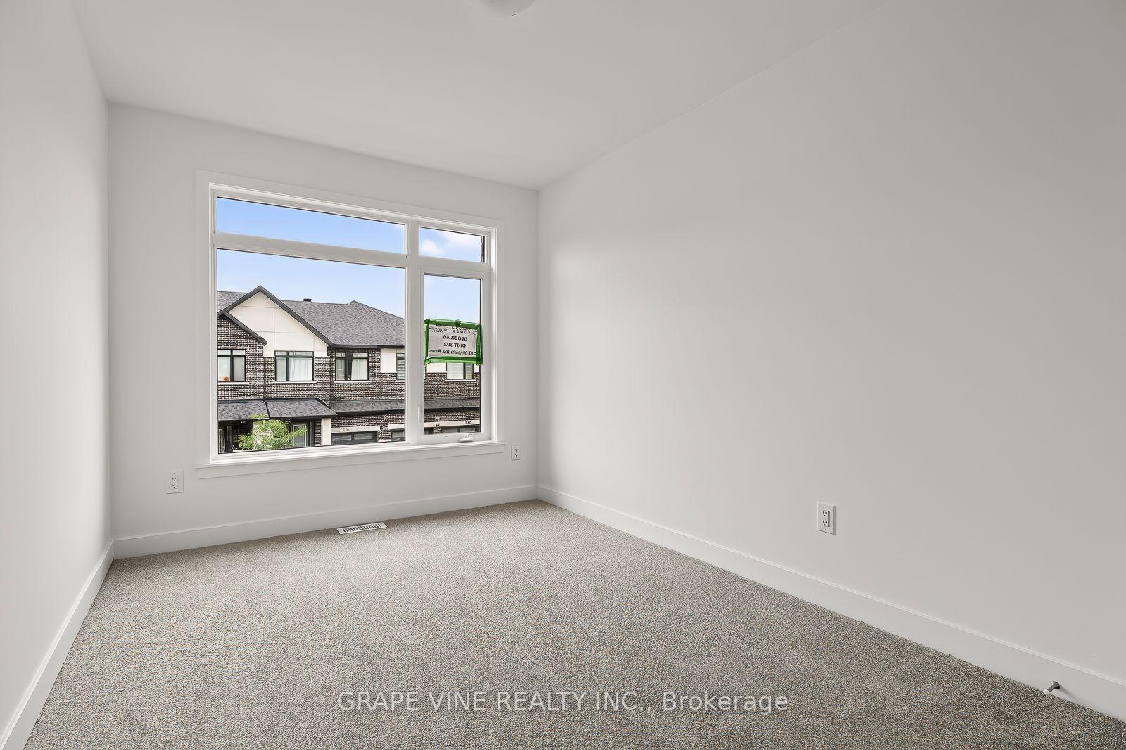 Photo 25 of 239 Monticello Avenue, Ottawa, Kanata - Emerald Meadows/Trailwest — HOMEH