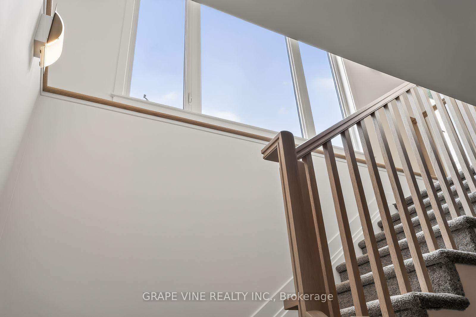 Photo 29 of 239 Monticello Avenue, Ottawa, Kanata - Emerald Meadows/Trailwest — HOMEH