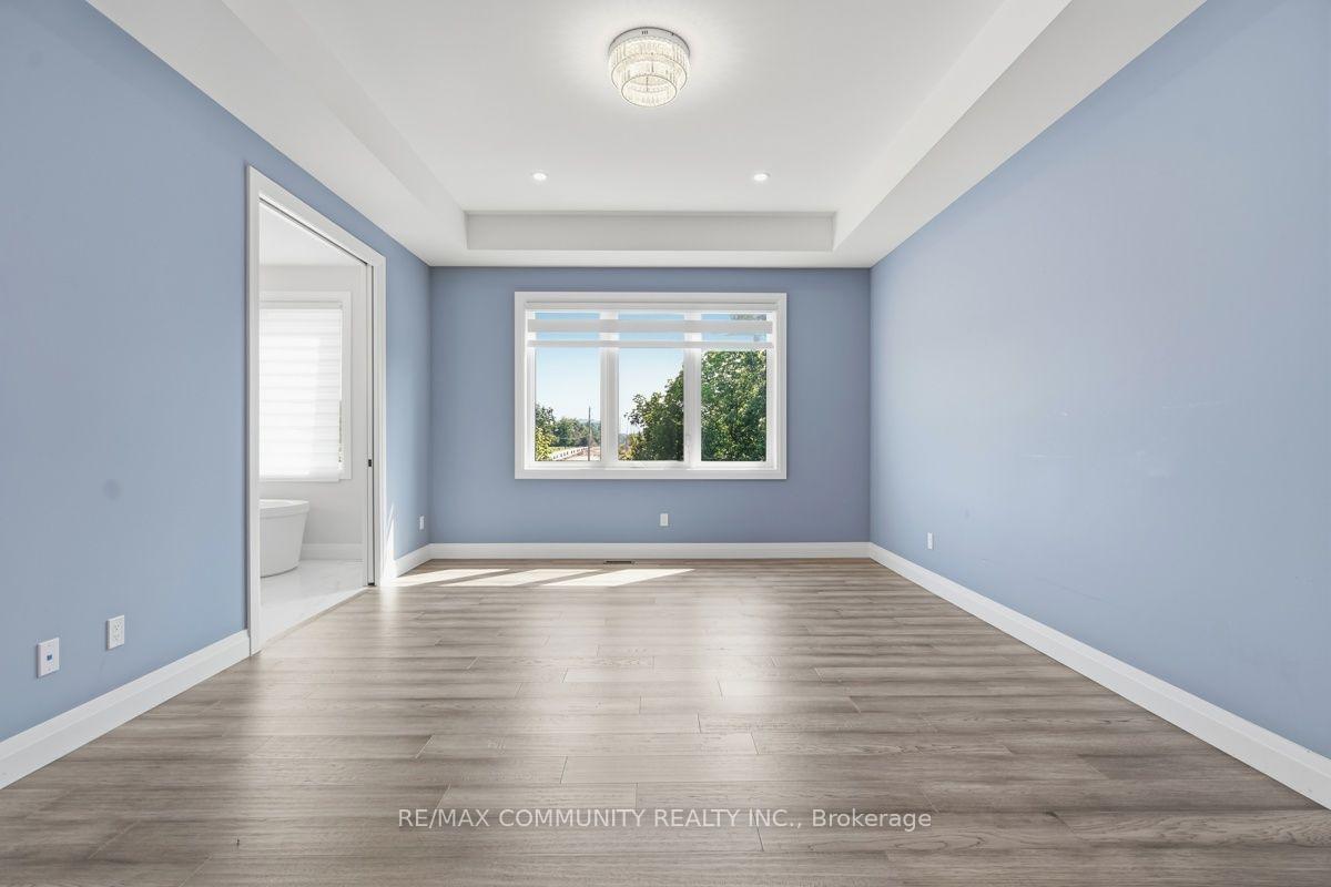 Photo 26 of 451 Warner Terrace, London, North R — HOMEH