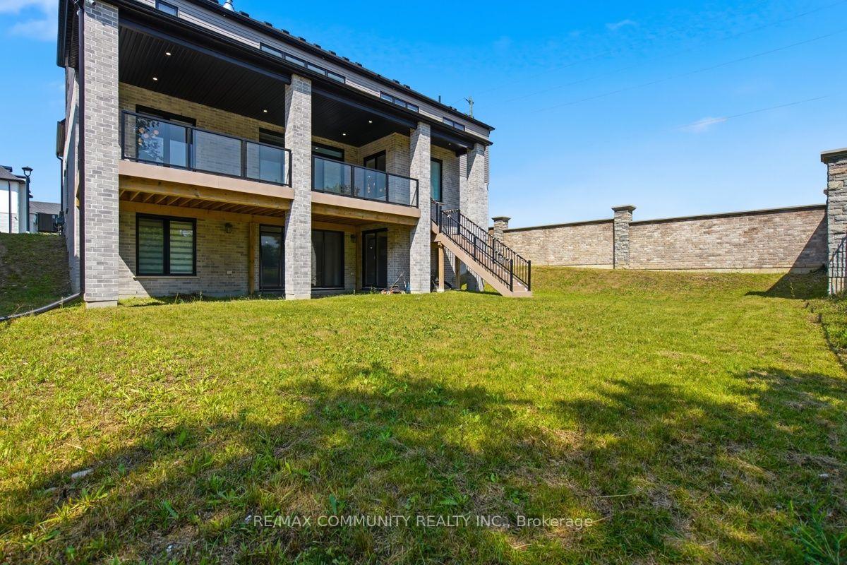 Photo 49 of 451 Warner Terrace, London, North R — HOMEH