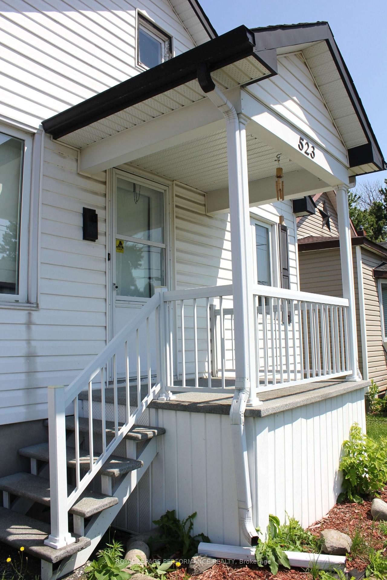 Photo 2 of 523 Bedford Street, Cornwall, Cornwall — HOMEH
