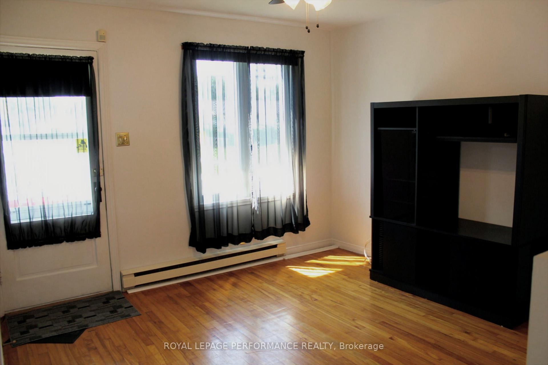Photo 5 of 523 Bedford Street, Cornwall, Cornwall — HOMEH