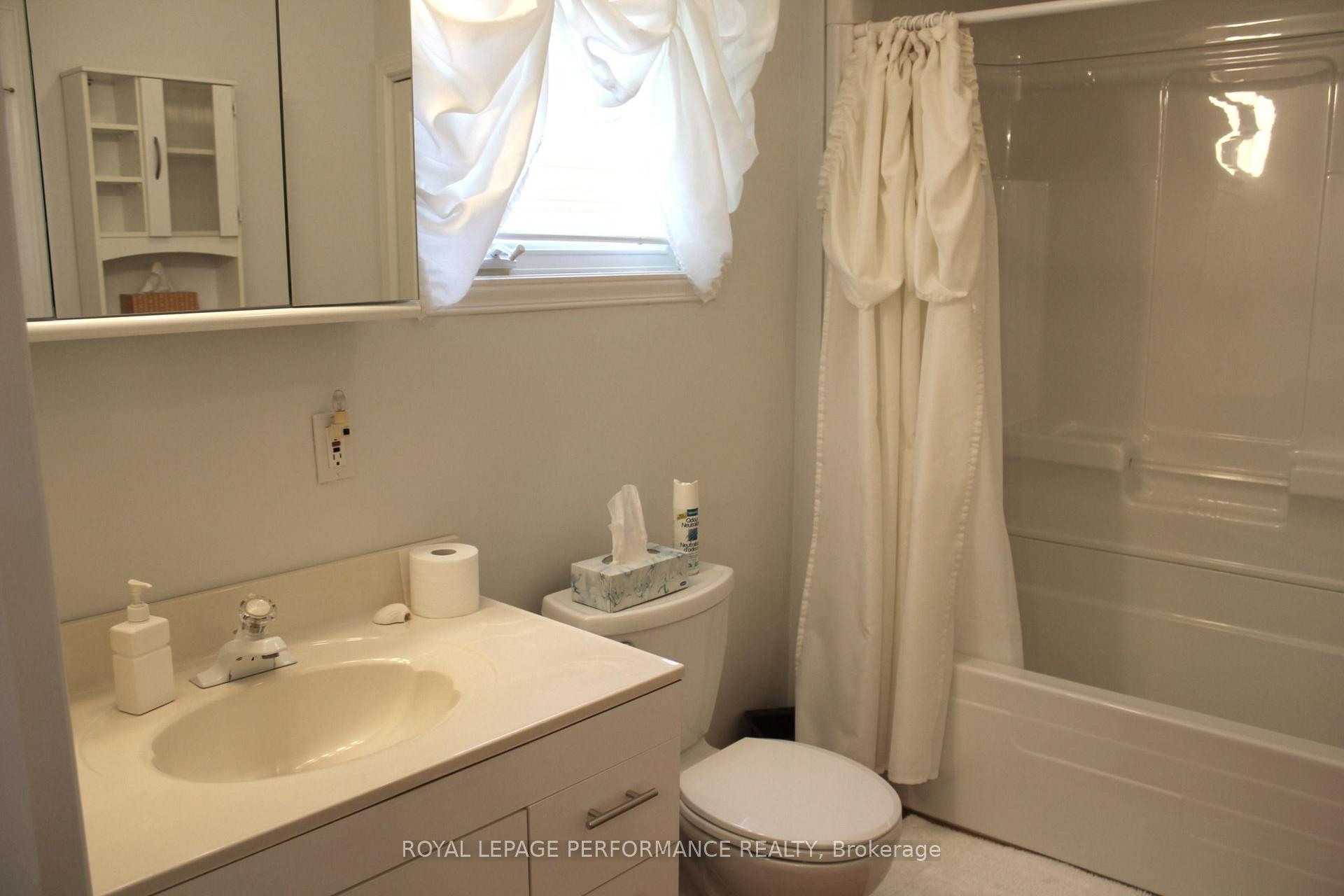 Photo 18 of 523 Bedford Street, Cornwall, Cornwall — HOMEH