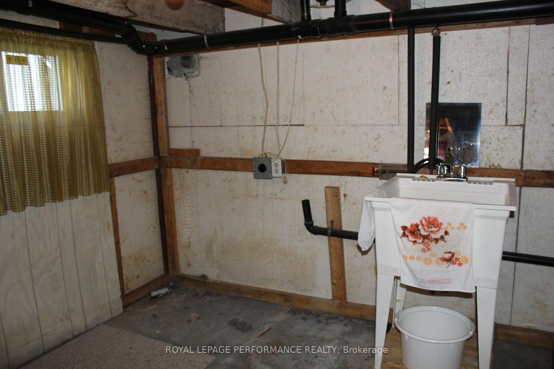 Photo 24 of 523 Bedford Street, Cornwall, Cornwall — HOMEH