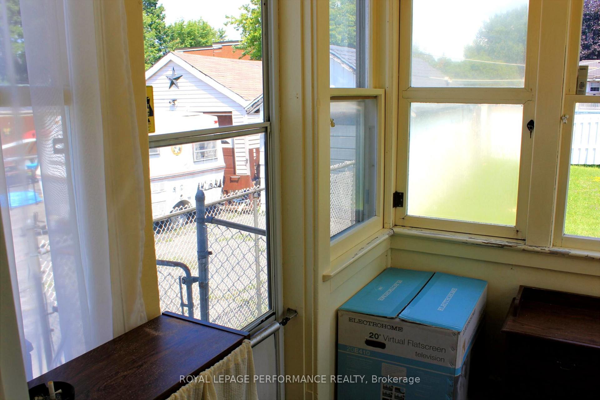 Photo 31 of 523 Bedford Street, Cornwall, Cornwall — HOMEH