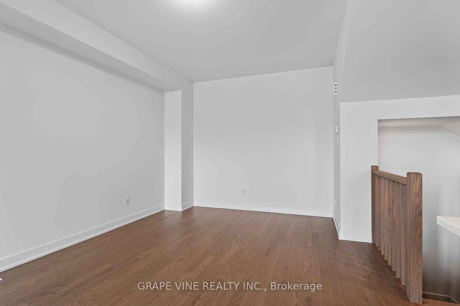 Photo 14 of 582 Arbia Ridge, Ottawa, Kanata - Emerald Meadows/Trailwest — HOMEH