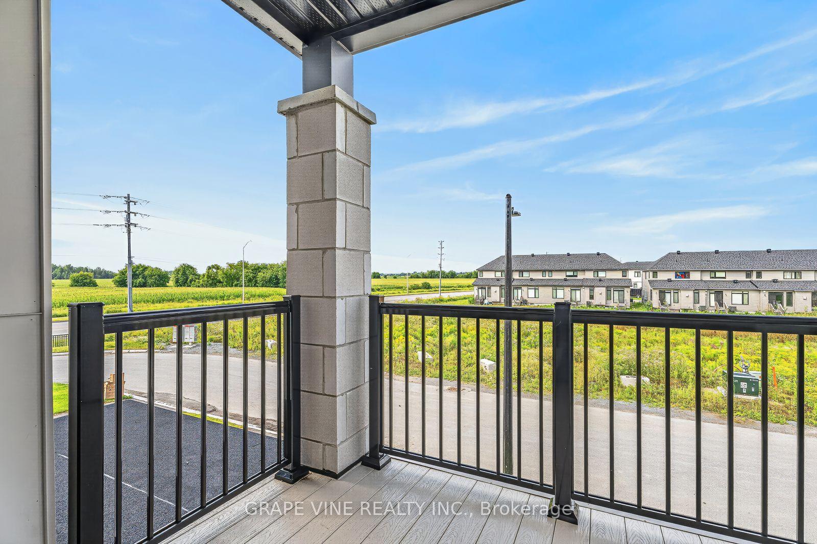 Photo 19 of 582 Arbia Ridge, Ottawa, Kanata - Emerald Meadows/Trailwest — HOMEH