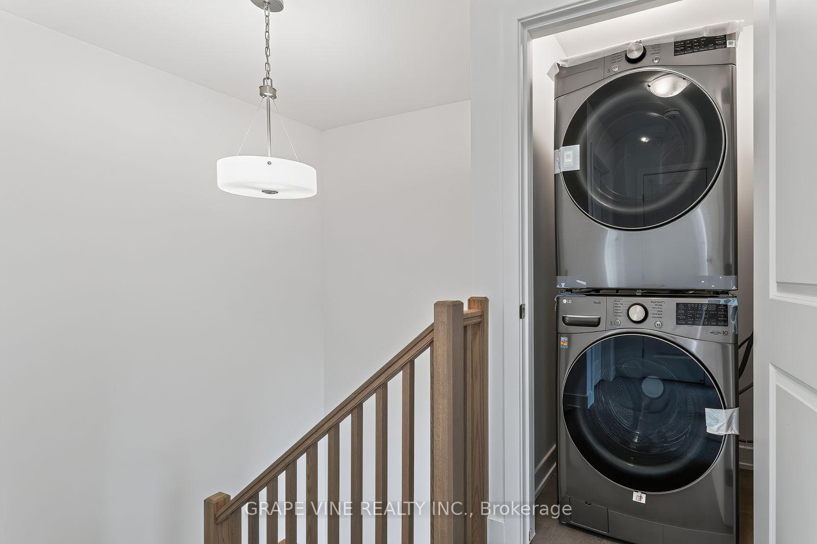 Photo 30 of 582 Arbia Ridge, Ottawa, Kanata - Emerald Meadows/Trailwest — HOMEH
