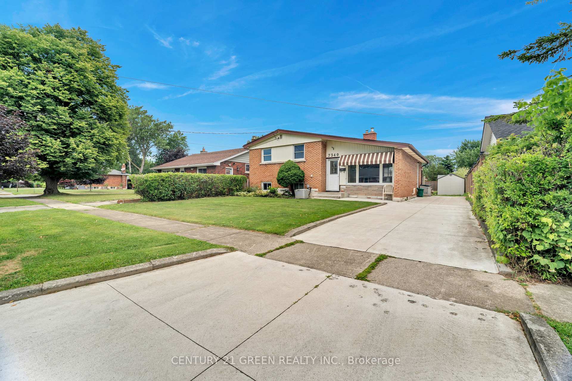 Photo 2 of 7340 Wilson Crescent, Niagara Falls, Oldfield — HOMEH