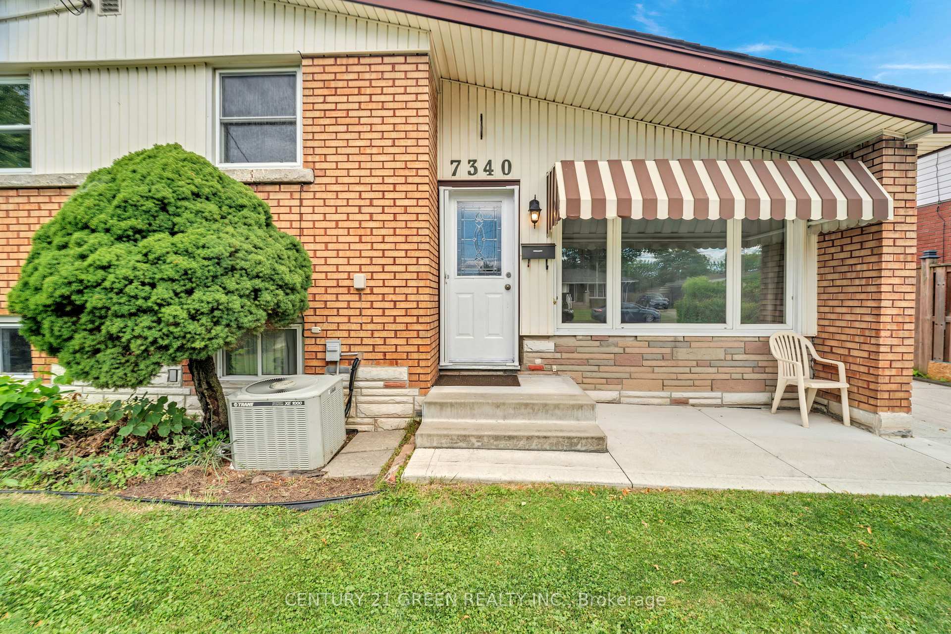Photo 3 of 7340 Wilson Crescent, Niagara Falls, Oldfield — HOMEH