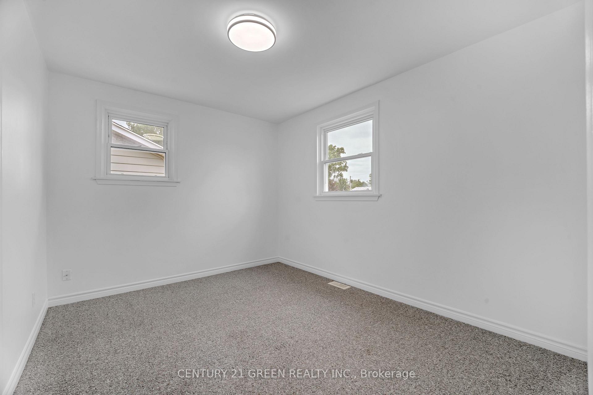 Photo 12 of 7340 Wilson Crescent, Niagara Falls, Oldfield — HOMEH