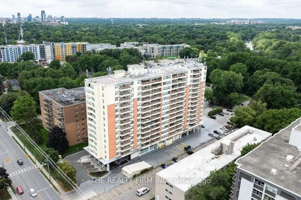Photo of Unit 903, 1209 Richmond Street