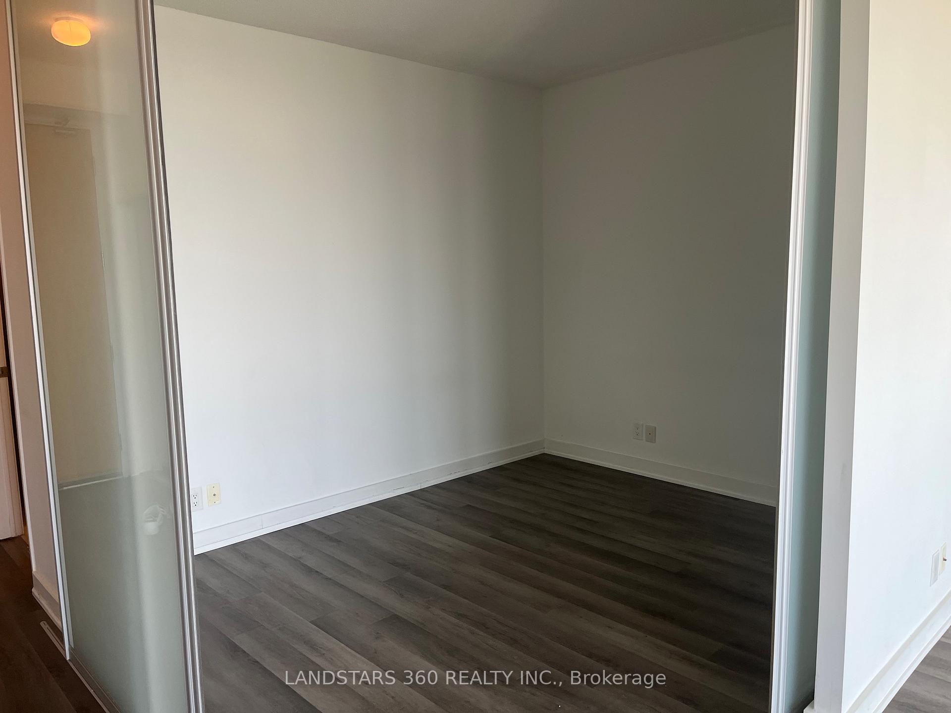 Photo 6 of Unit 2201, 33 Mill Street, Toronto, Waterfront Communities — HOMEH