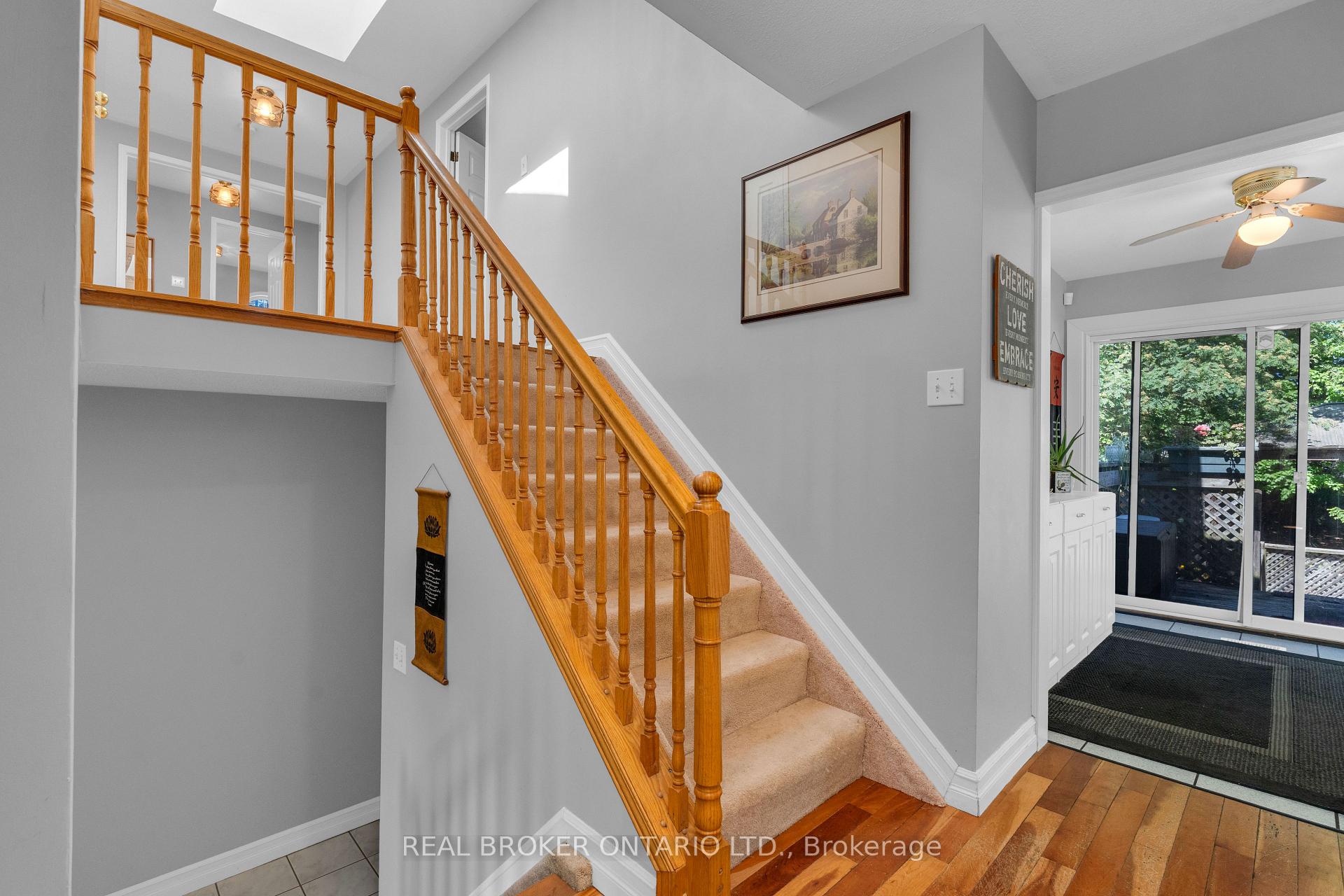 Photo 29 of 215 Mary Anne Drive, Barrie, Painswick North — HOMEH
