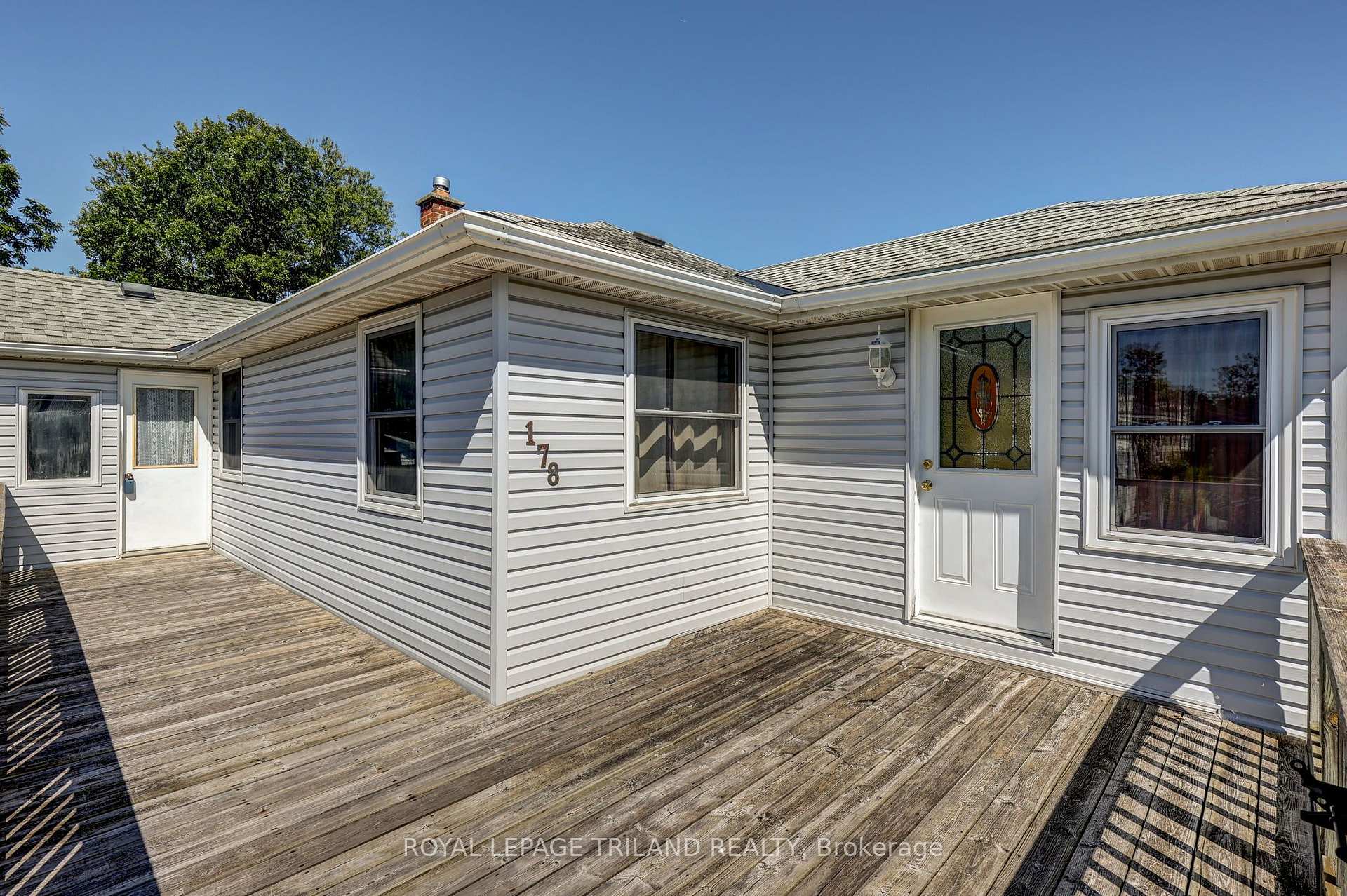 Photo 4 of 178 Balaclava Street, St. Thomas — HOMEH