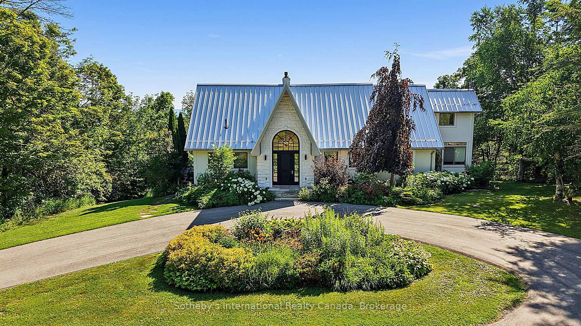 Photo 3 of 589374 19 Grey Road, Blue Mountains — HOMEH
