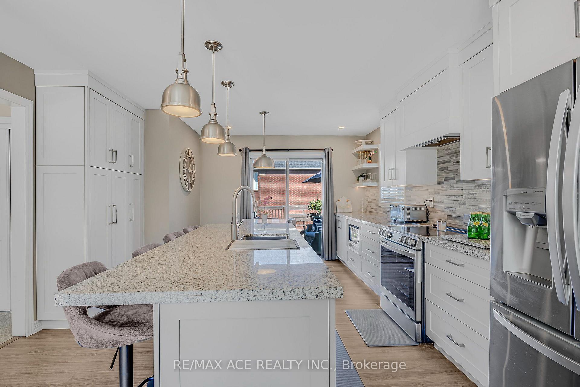 Photo 10 of 1 Margaret Place, Georgina, Keswick North — HOMEH