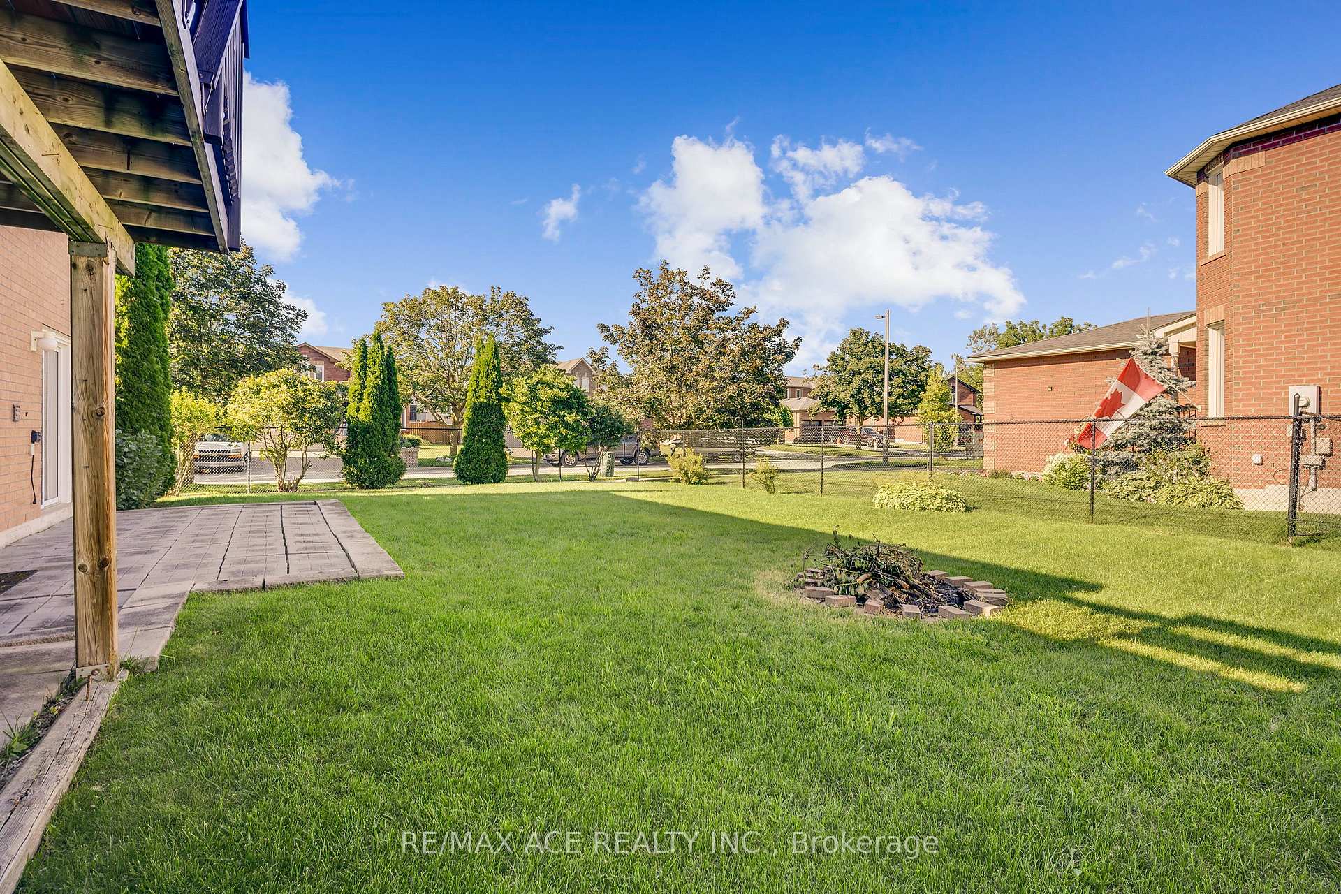 Photo 39 of 1 Margaret Place, Georgina, Keswick North — HOMEH
