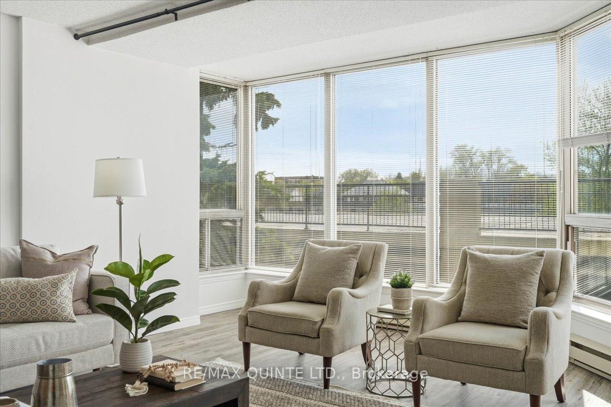 Photo 7 of Unit 201, 344 Front Street, Belleville, Belleville Ward — HOMEH