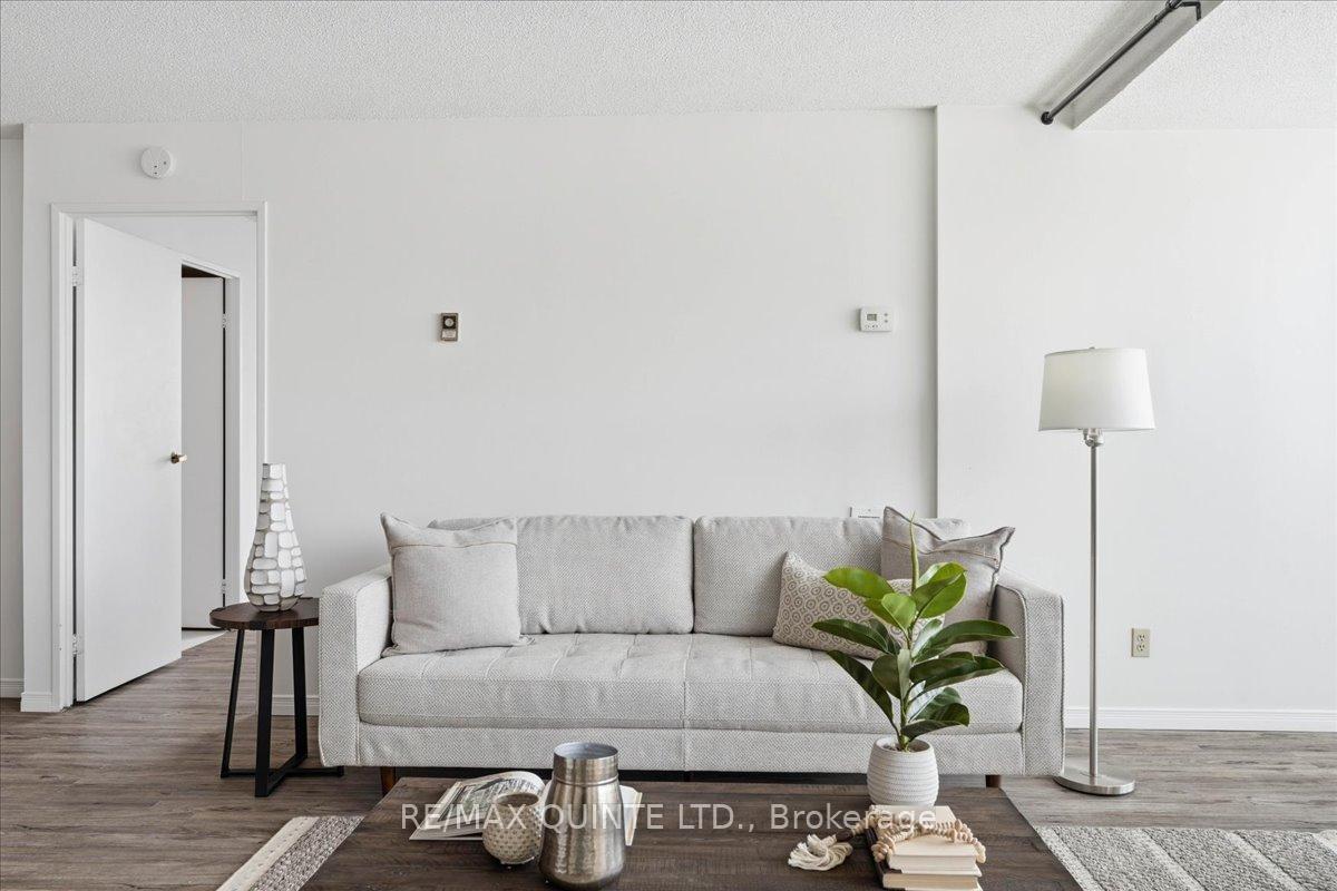 Photo 8 of Unit 201, 344 Front Street, Belleville, Belleville Ward — HOMEH