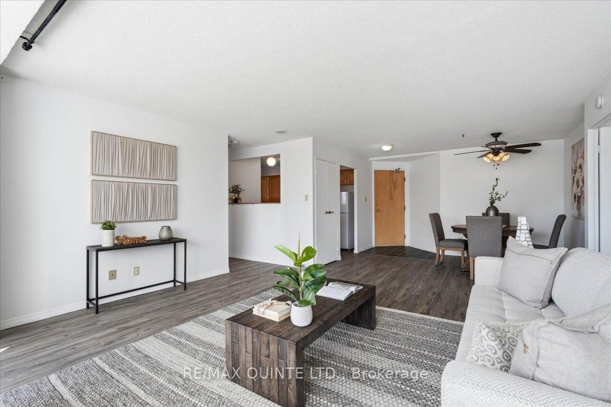 Photo 9 of Unit 201, 344 Front Street, Belleville, Belleville Ward — HOMEH