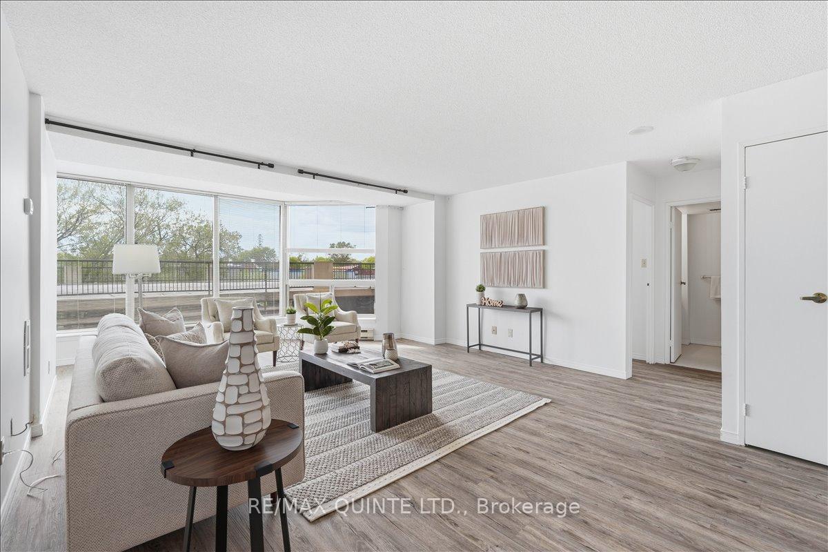 Photo 21 of Unit 201, 344 Front Street, Belleville, Belleville Ward — HOMEH