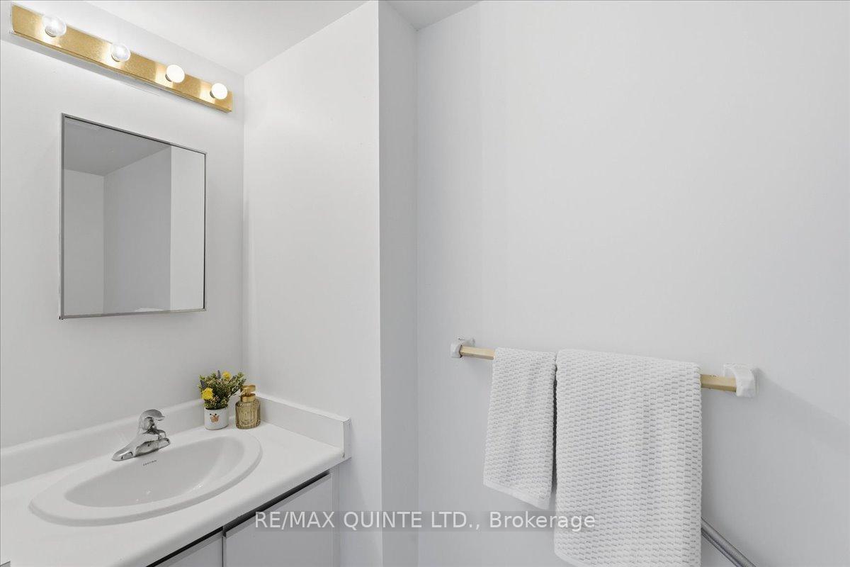 Photo 25 of Unit 201, 344 Front Street, Belleville, Belleville Ward — HOMEH