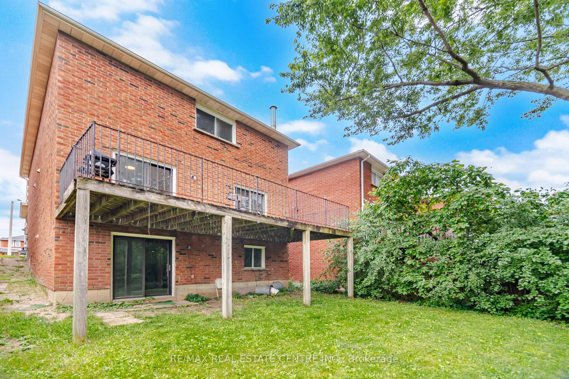 Photo 49 of 4676 Owl Circle, Mississauga, Hurontario — HOMEH