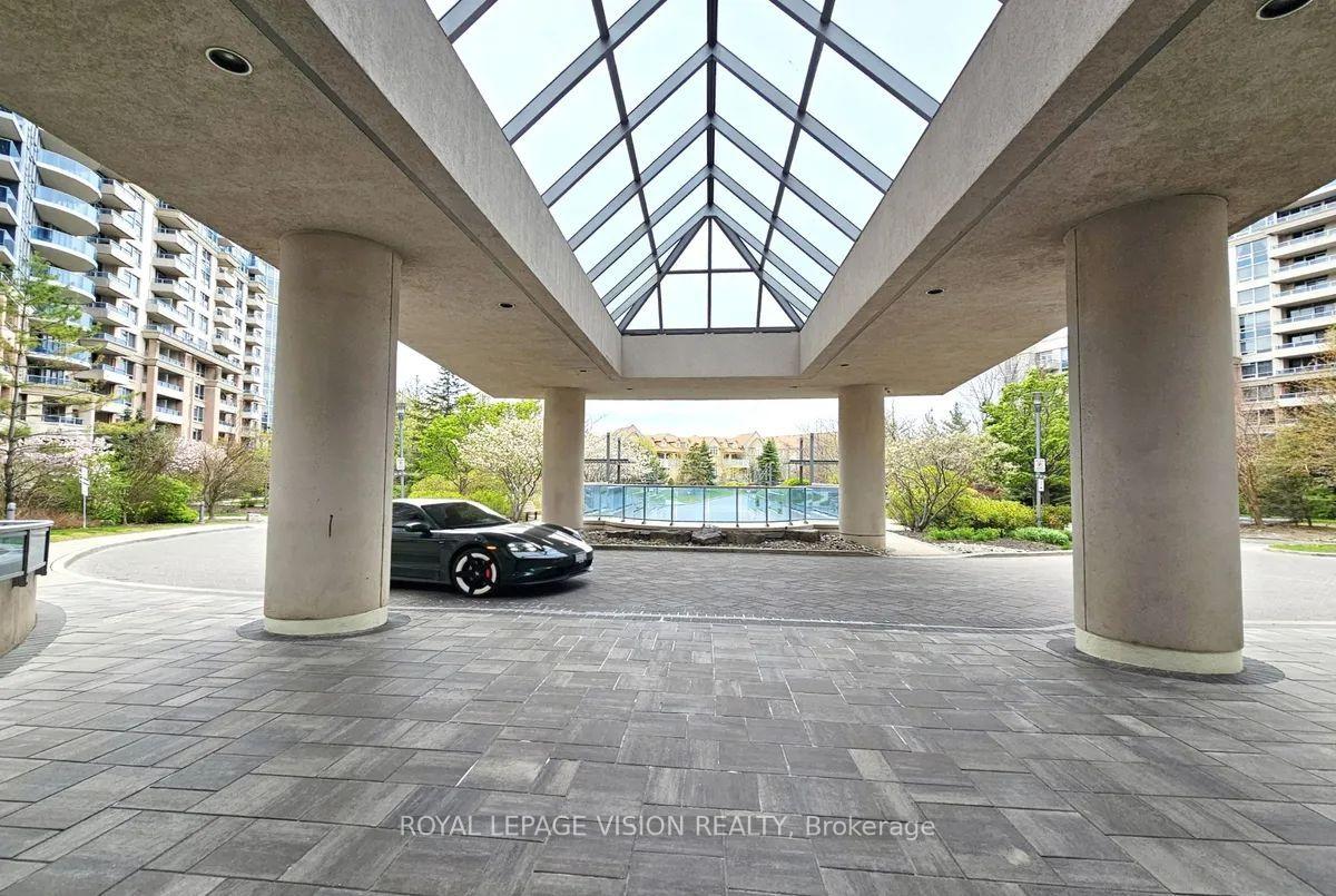 Photo 4 of Unit 1528, 33 Cox Boulevard, Markham, Unionville — HOMEH