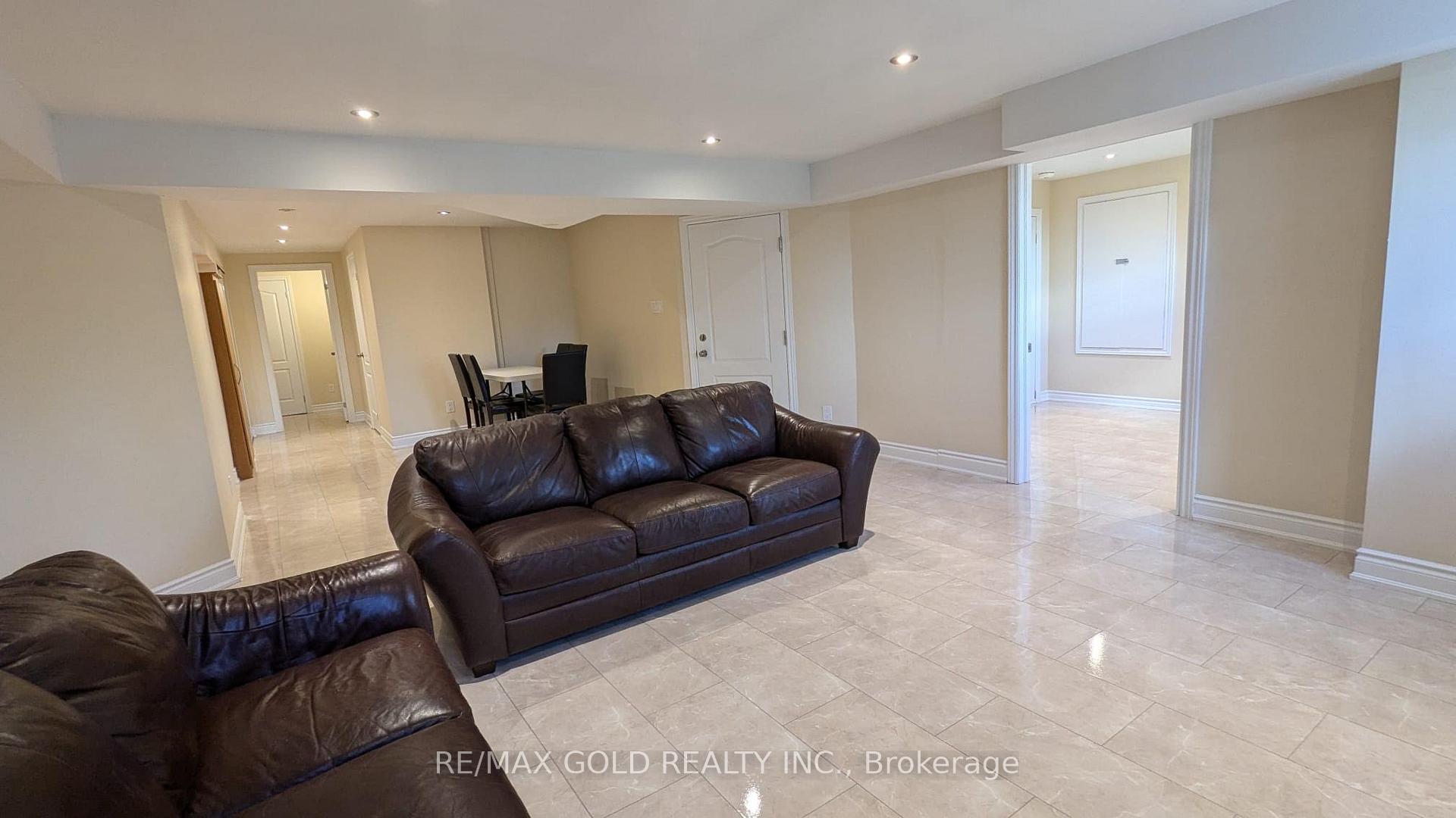 Photo 8 of Unit BSMT, 20 Hiking Court, Brampton, Bram West — HOMEH