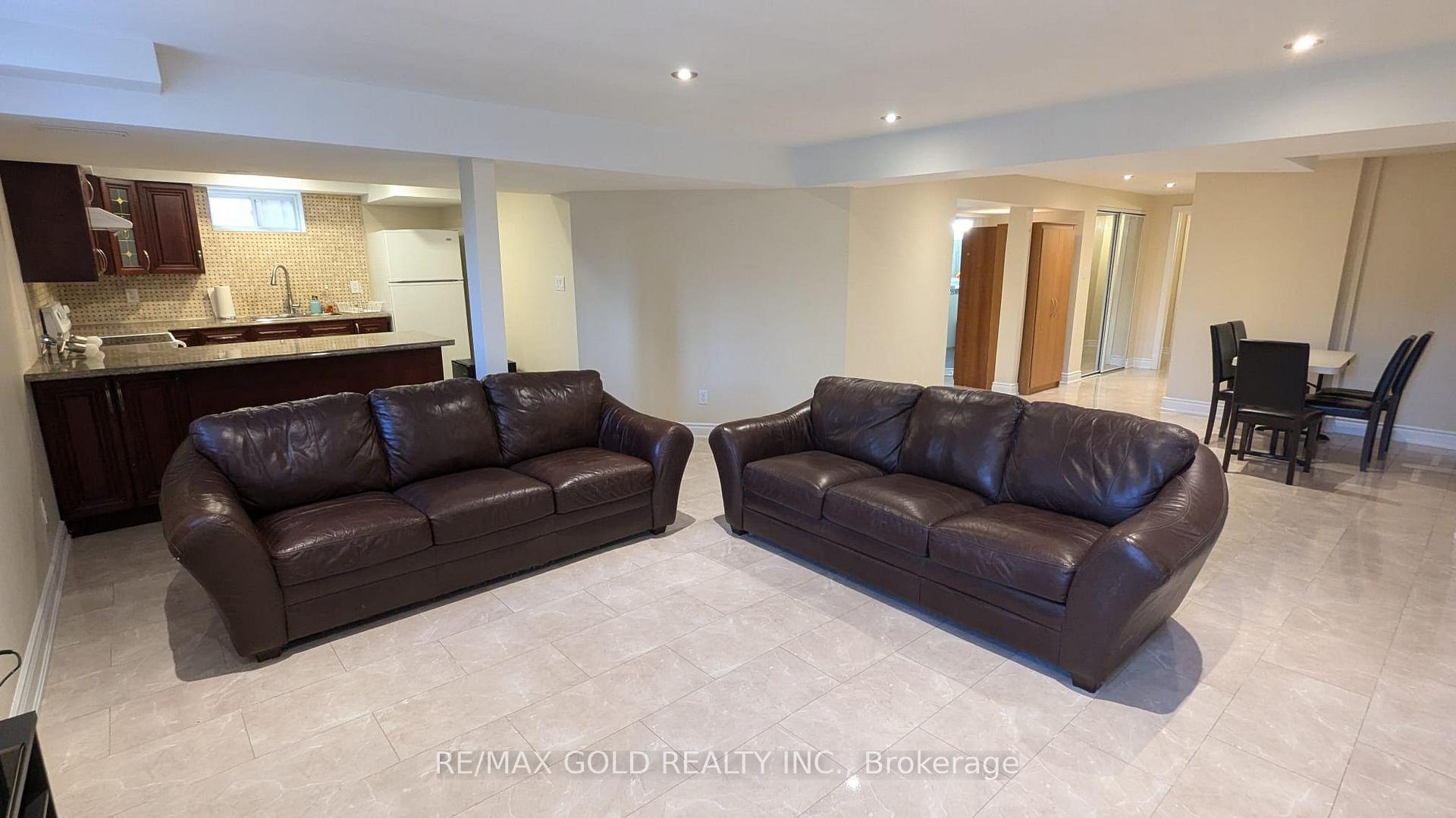 Photo 10 of Unit BSMT, 20 Hiking Court, Brampton, Bram West — HOMEH