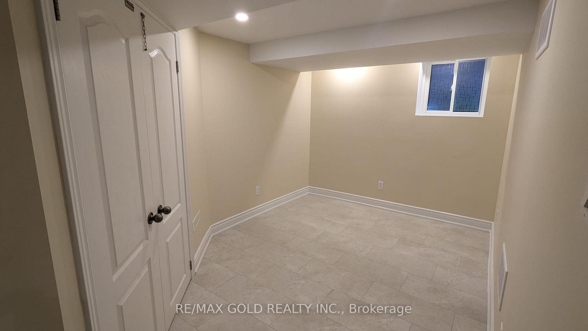 Photo 13 of Unit BSMT, 20 Hiking Court, Brampton, Bram West — HOMEH