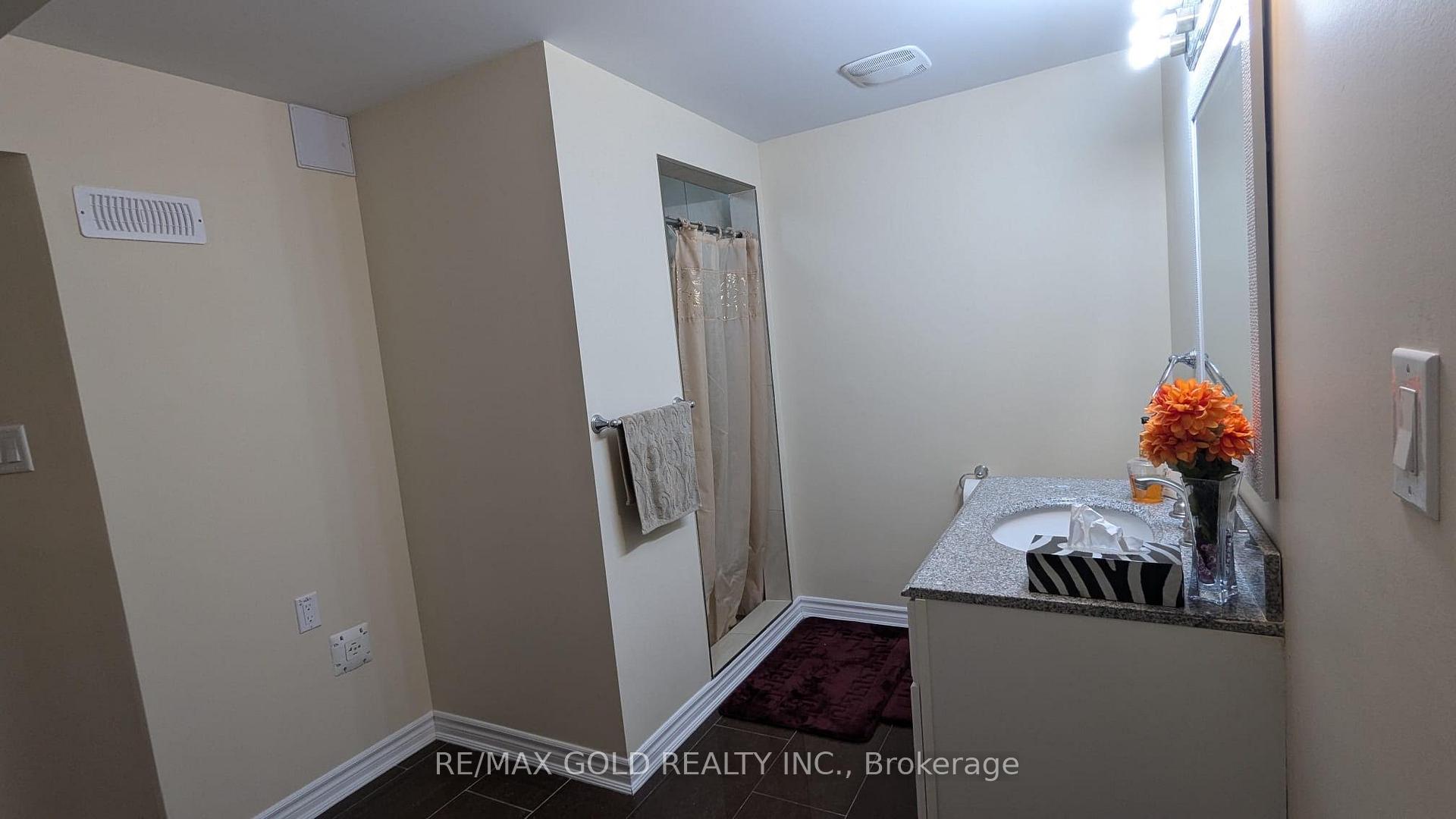 Photo 24 of Unit BSMT, 20 Hiking Court, Brampton, Bram West — HOMEH