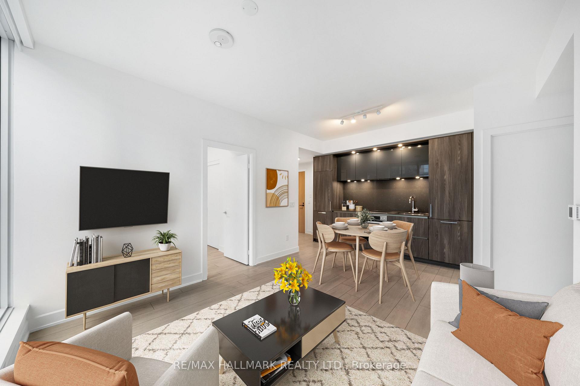 Photo 2 of Unit 1813, 35 Mercer Street, Toronto, Waterfront Communities — HOMEH