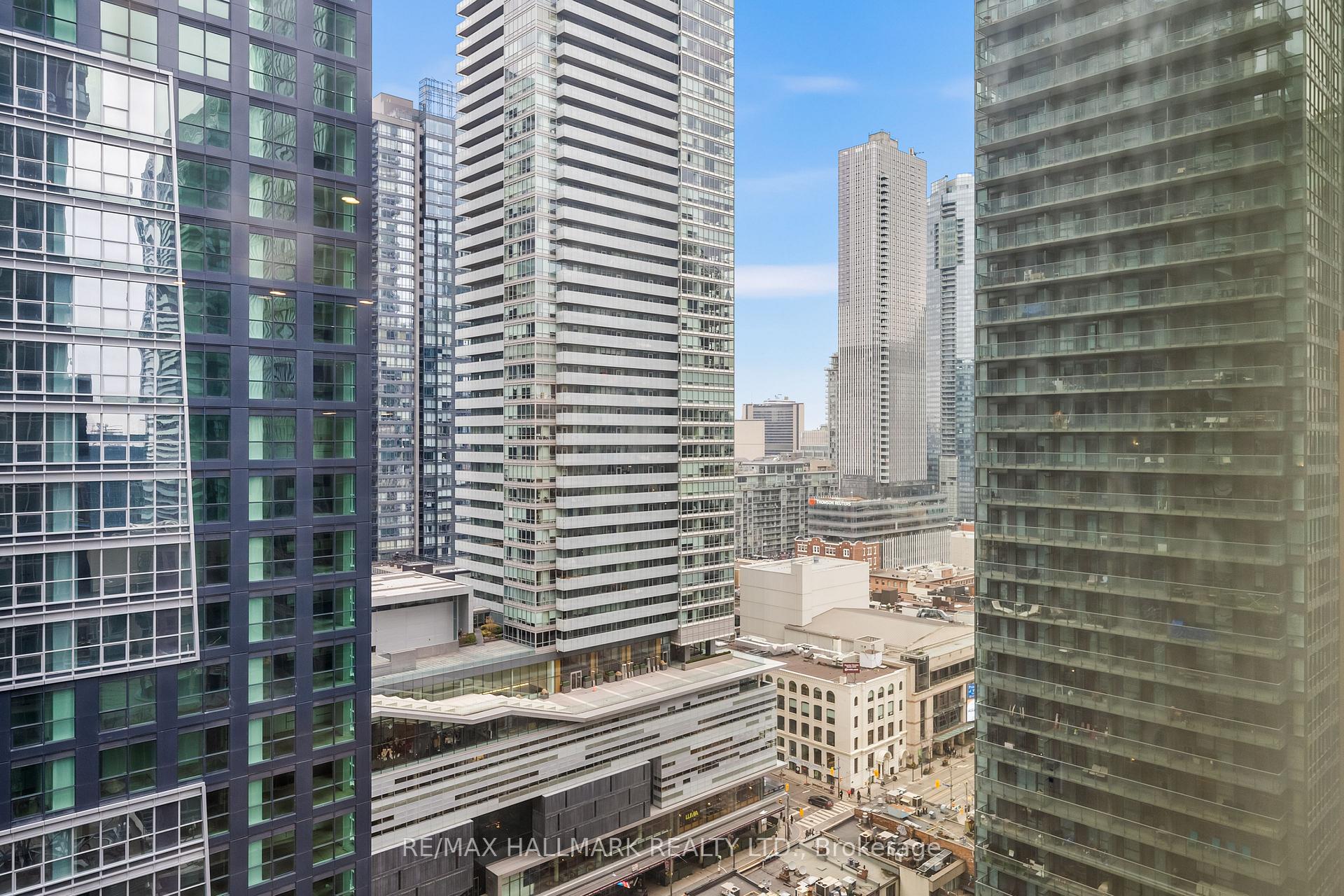 Photo 12 of Unit 1813, 35 Mercer Street, Toronto, Waterfront Communities — HOMEH
