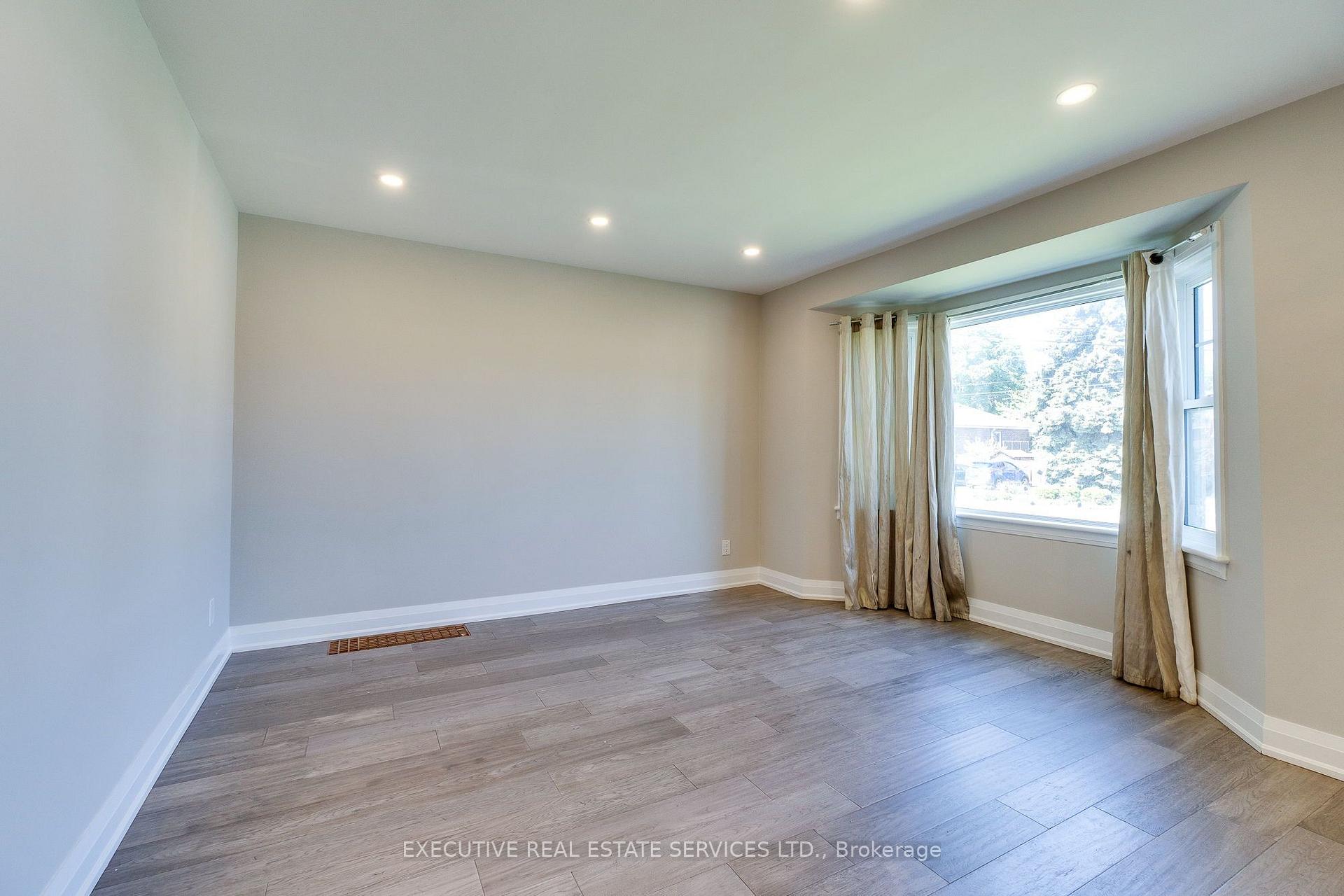 Photo 9 of 213 East 32nd Street, Hamilton, Raleigh — HOMEH