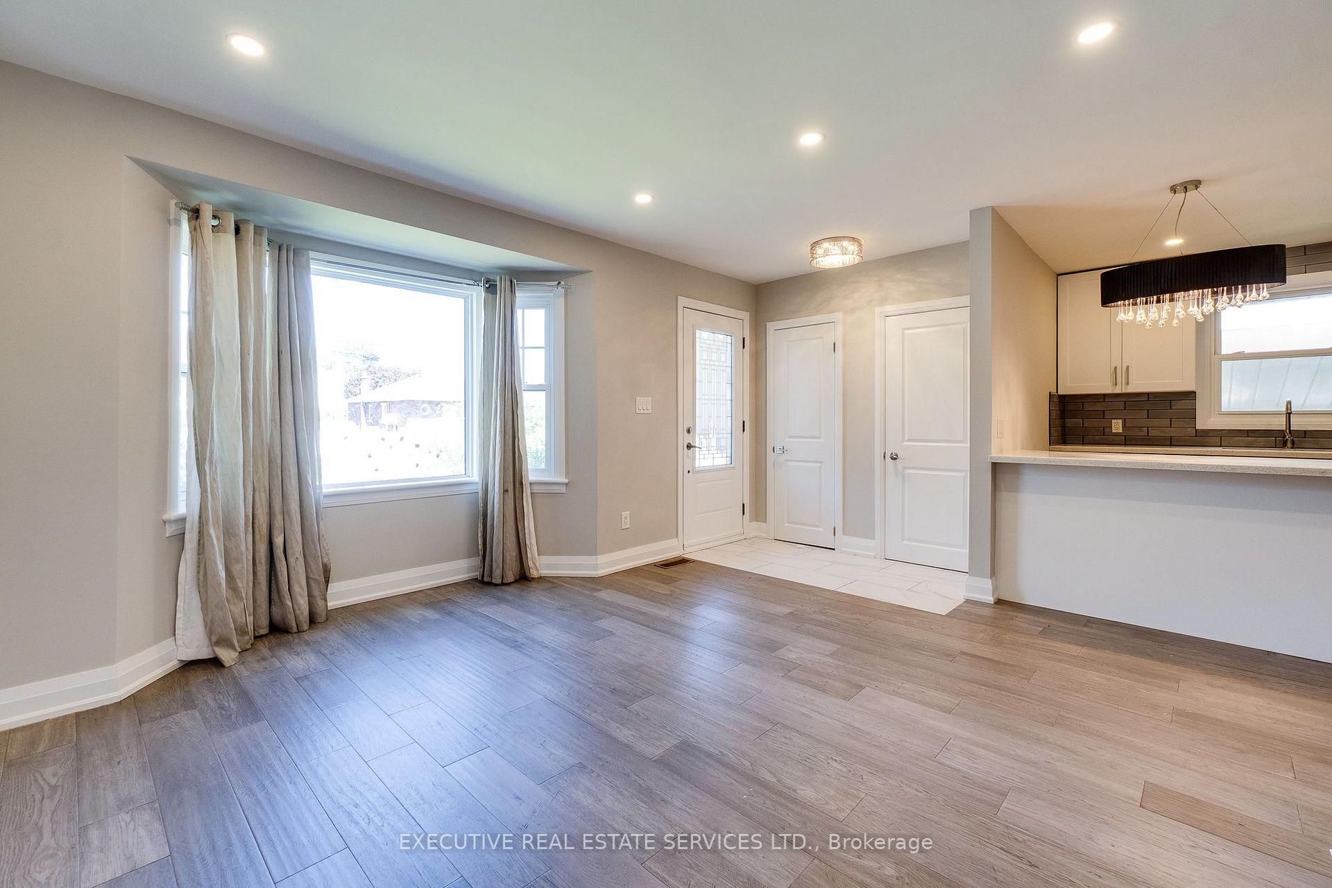 Photo 12 of 213 East 32nd Street, Hamilton, Raleigh — HOMEH