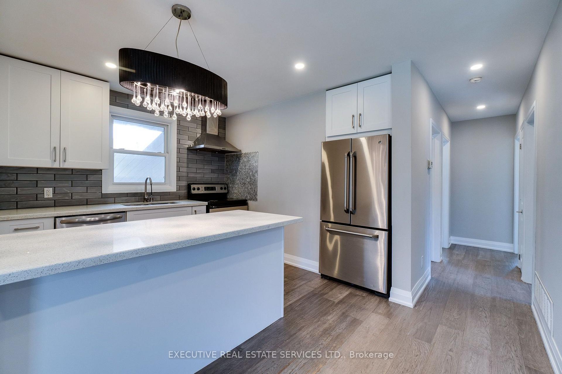 Photo 17 of 213 East 32nd Street, Hamilton, Raleigh — HOMEH