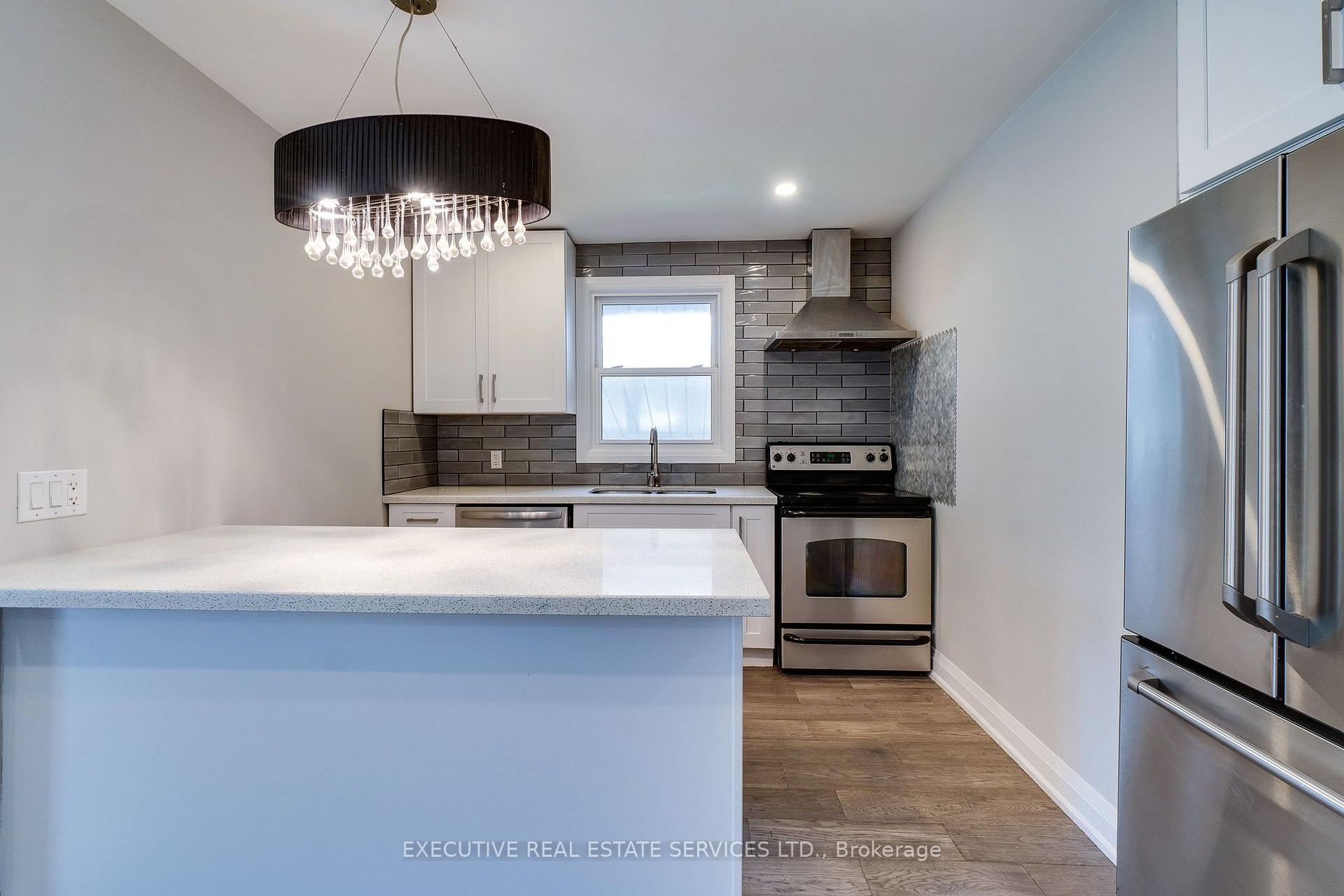 Photo 19 of 213 East 32nd Street, Hamilton, Raleigh — HOMEH