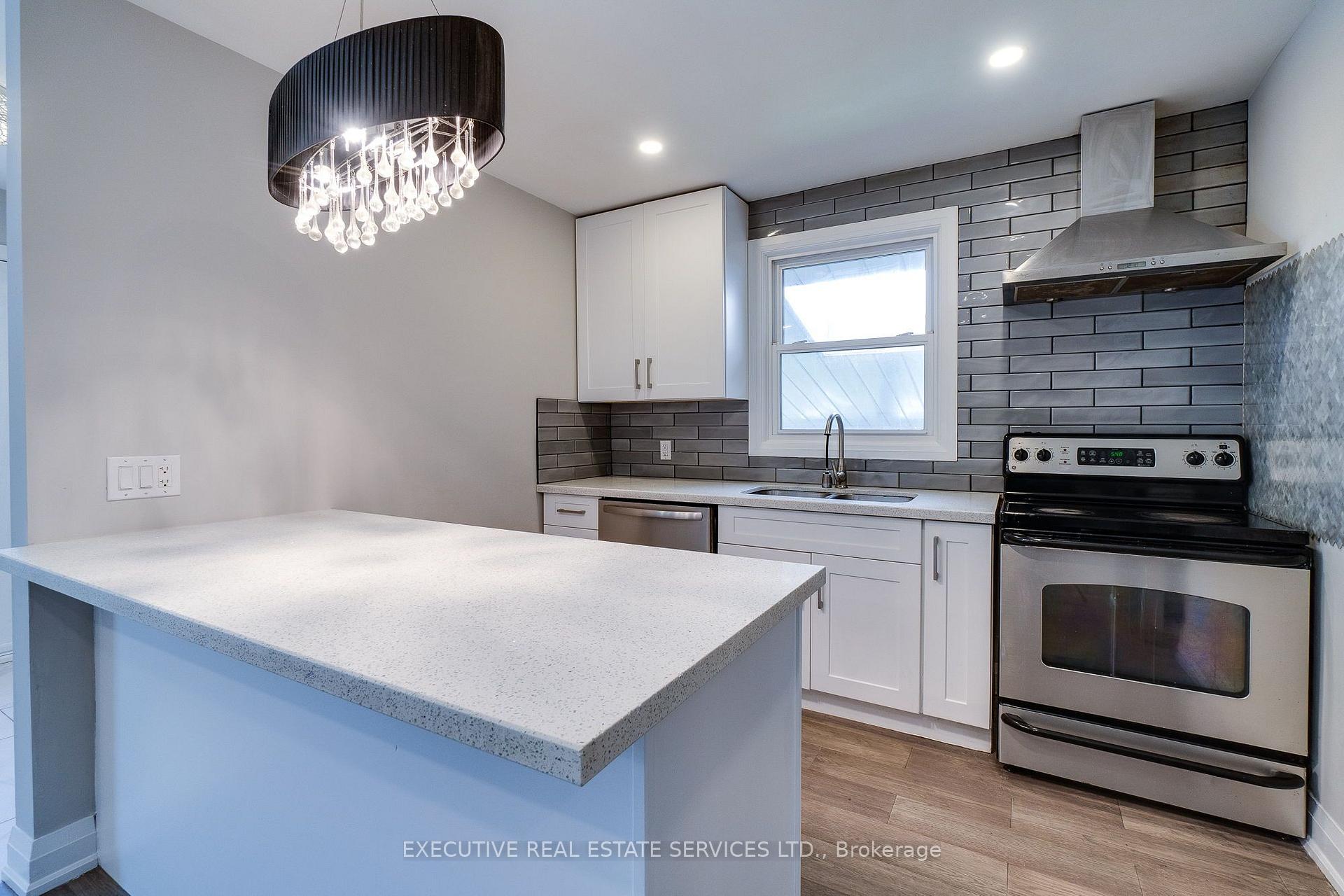 Photo 20 of 213 East 32nd Street, Hamilton, Raleigh — HOMEH