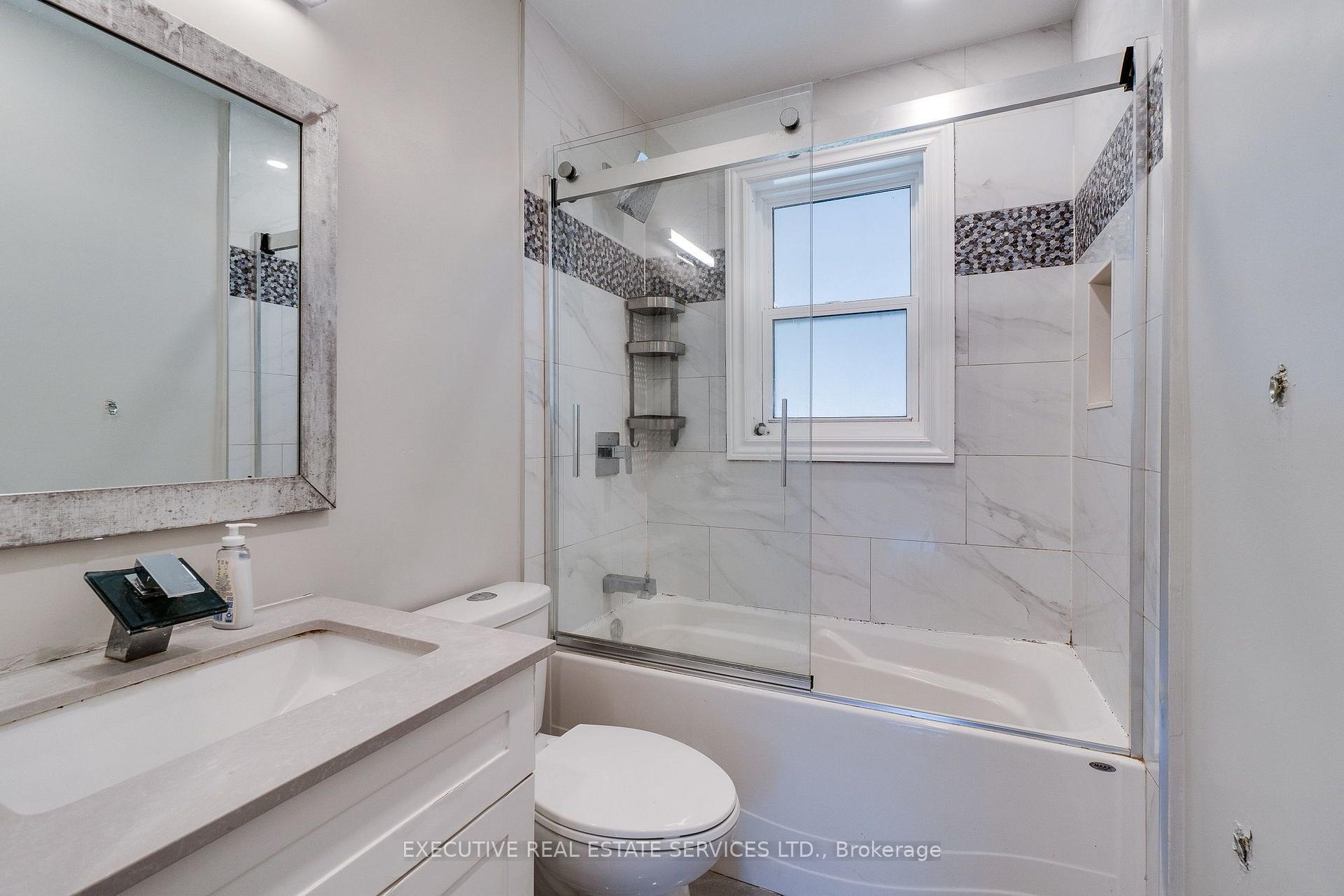 Photo 30 of 213 East 32nd Street, Hamilton, Raleigh — HOMEH
