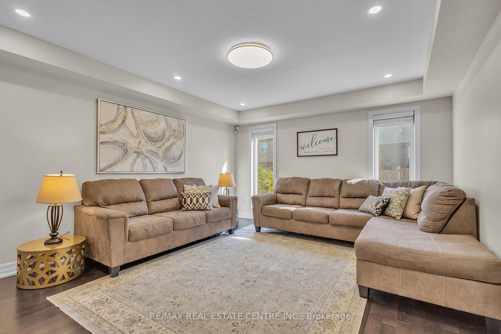 Photo 9 of 237 Goodwin Drive, Guelph, Pineridge/Westminster Woods — HOMEH