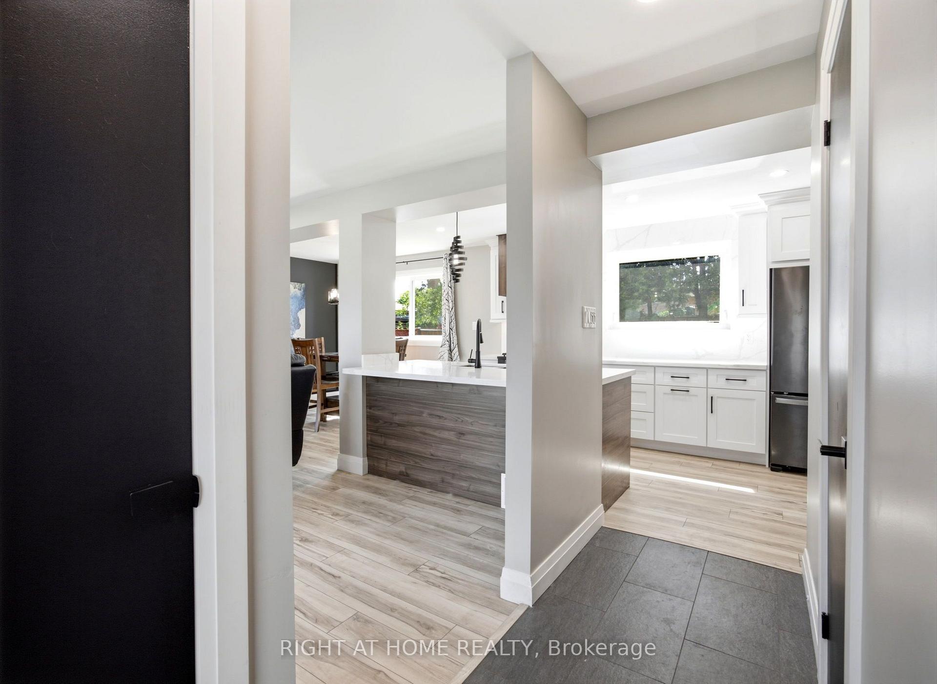 Photo 9 of 560 Tennyson Avenue, Oshawa, Donevan — HOMEH