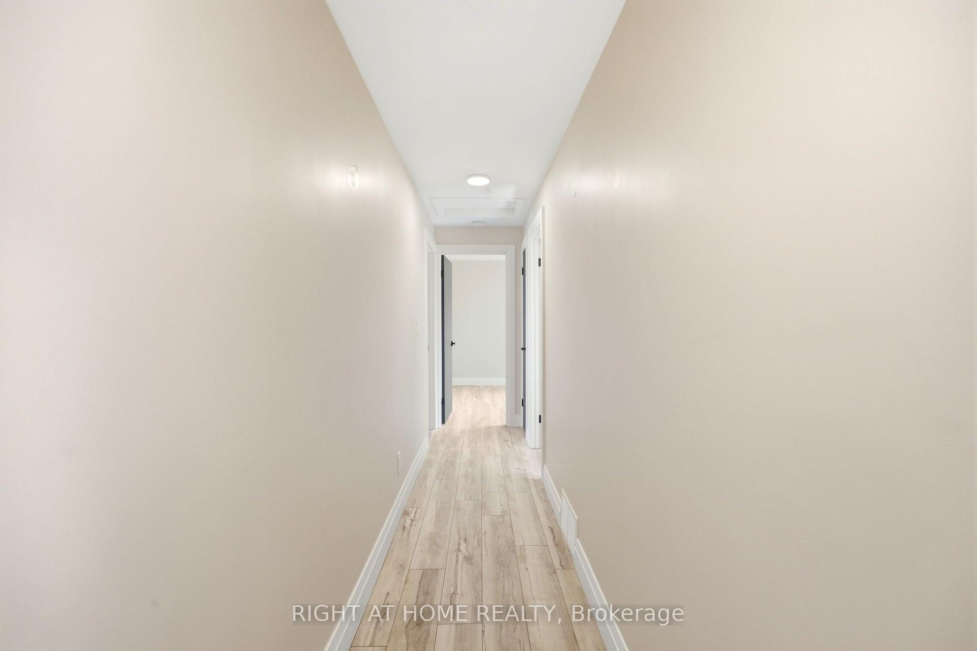 Photo 24 of 560 Tennyson Avenue, Oshawa, Donevan — HOMEH