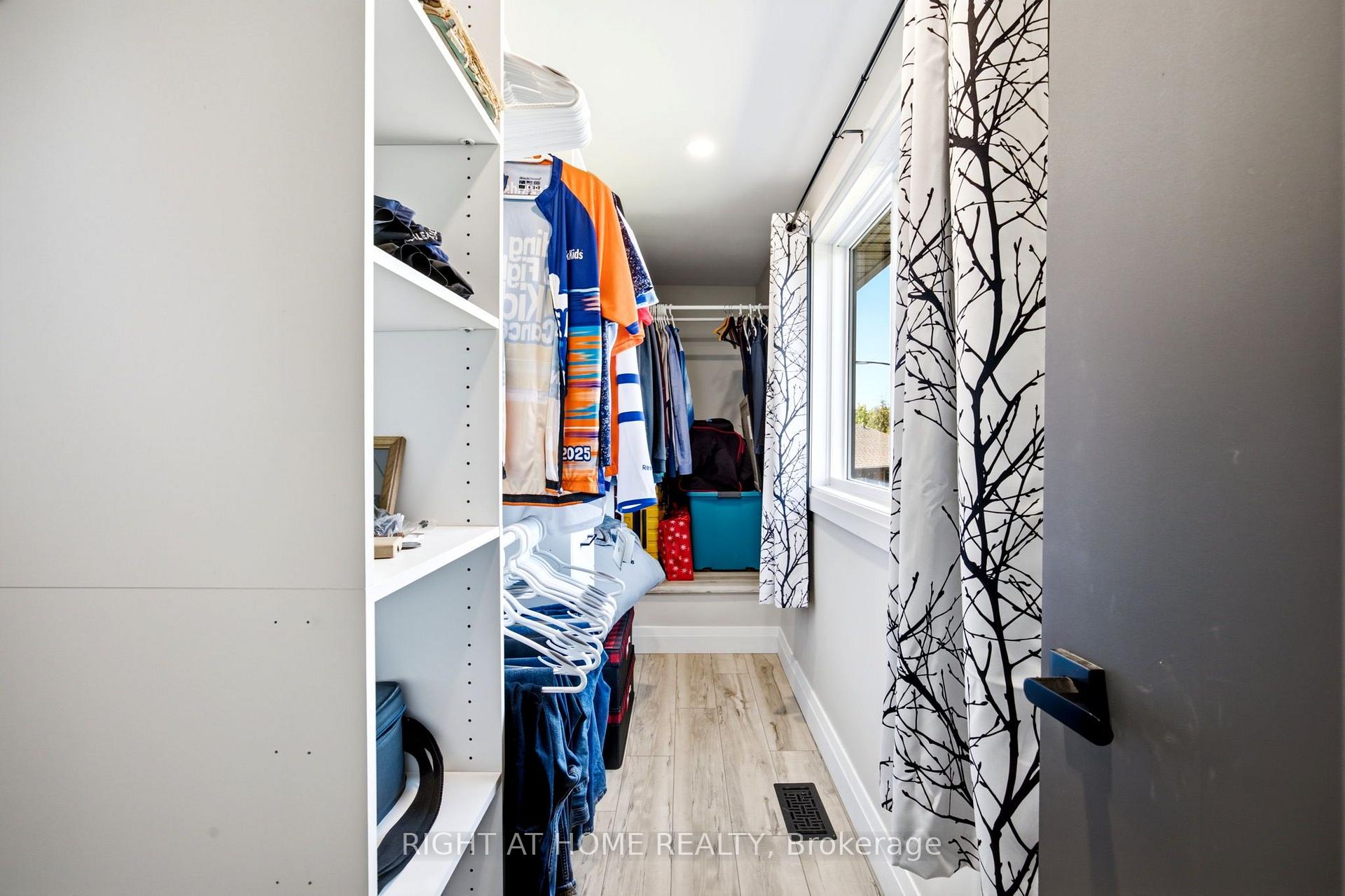 Photo 27 of 560 Tennyson Avenue, Oshawa, Donevan — HOMEH