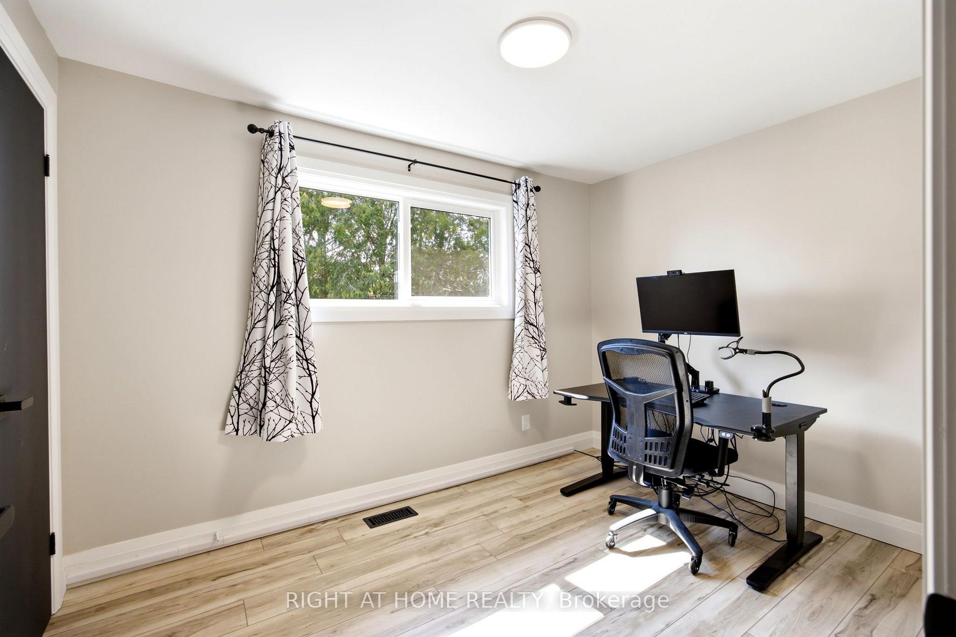 Photo 34 of 560 Tennyson Avenue, Oshawa, Donevan — HOMEH
