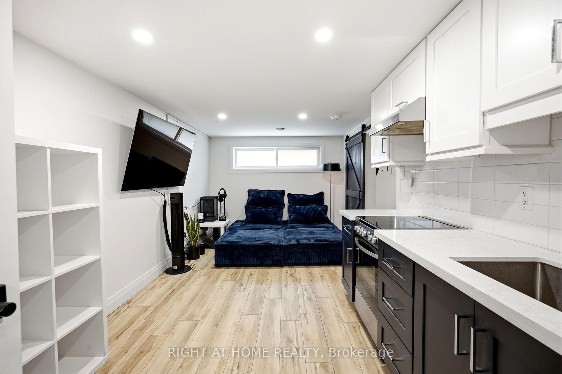 Photo 36 of 560 Tennyson Avenue, Oshawa, Donevan — HOMEH